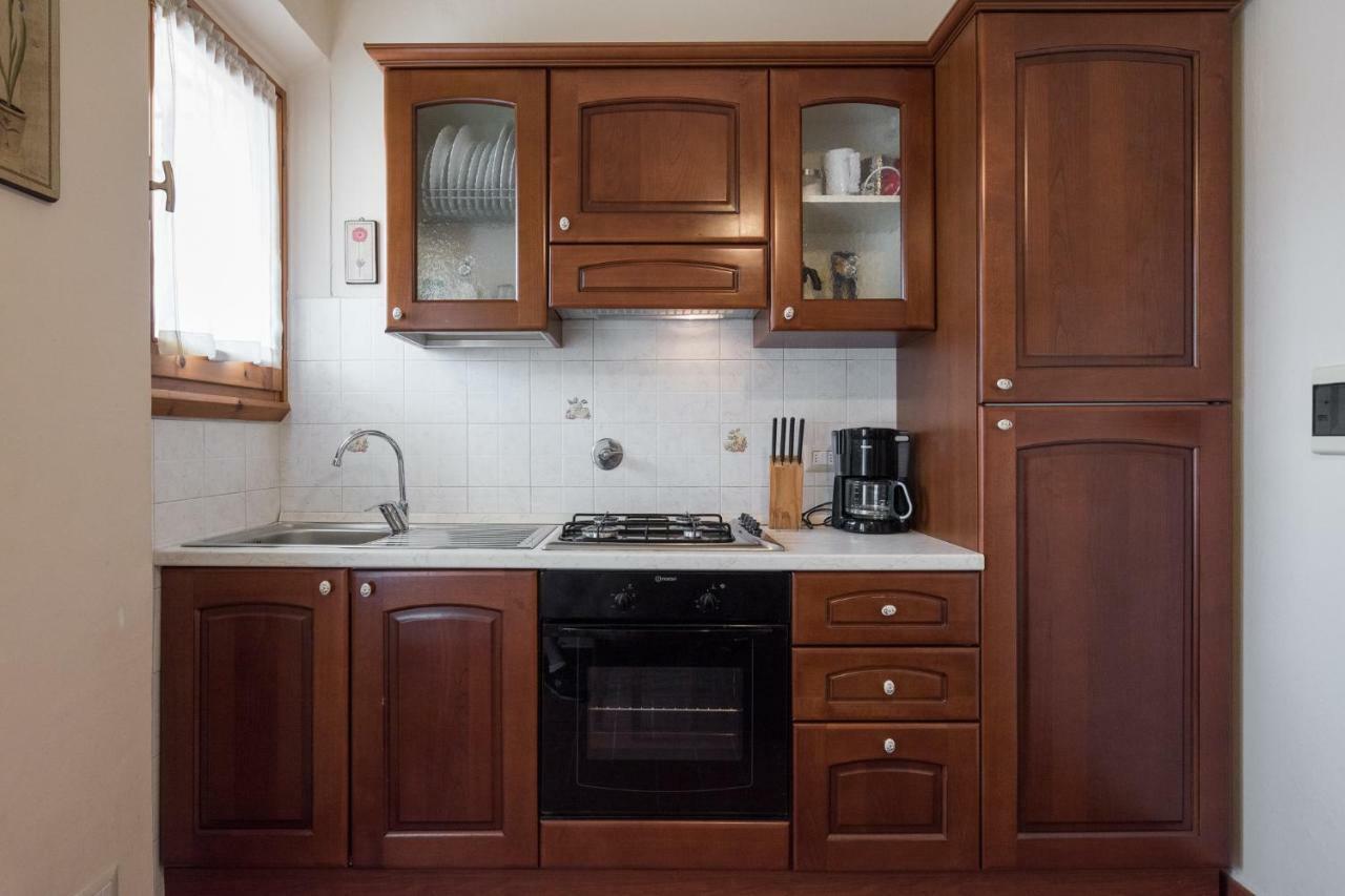 Classic Style Apartment In Center ฟลอเรนซ์ ภายนอก รูปภาพ